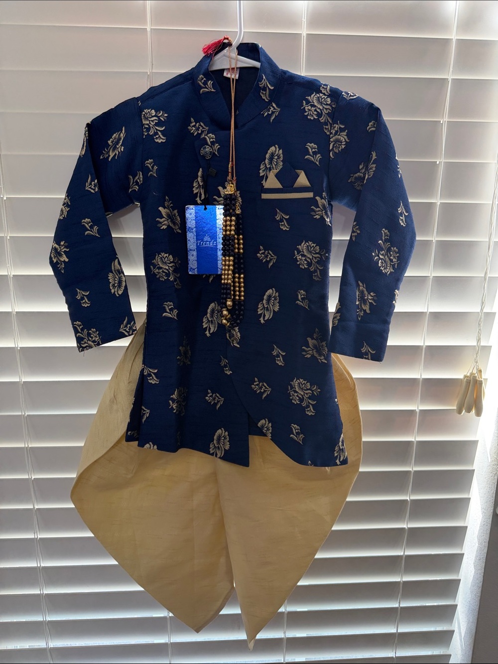 Boys Navy Gold Sherwani Set with Cream Dhoti Pants NWT Size 4